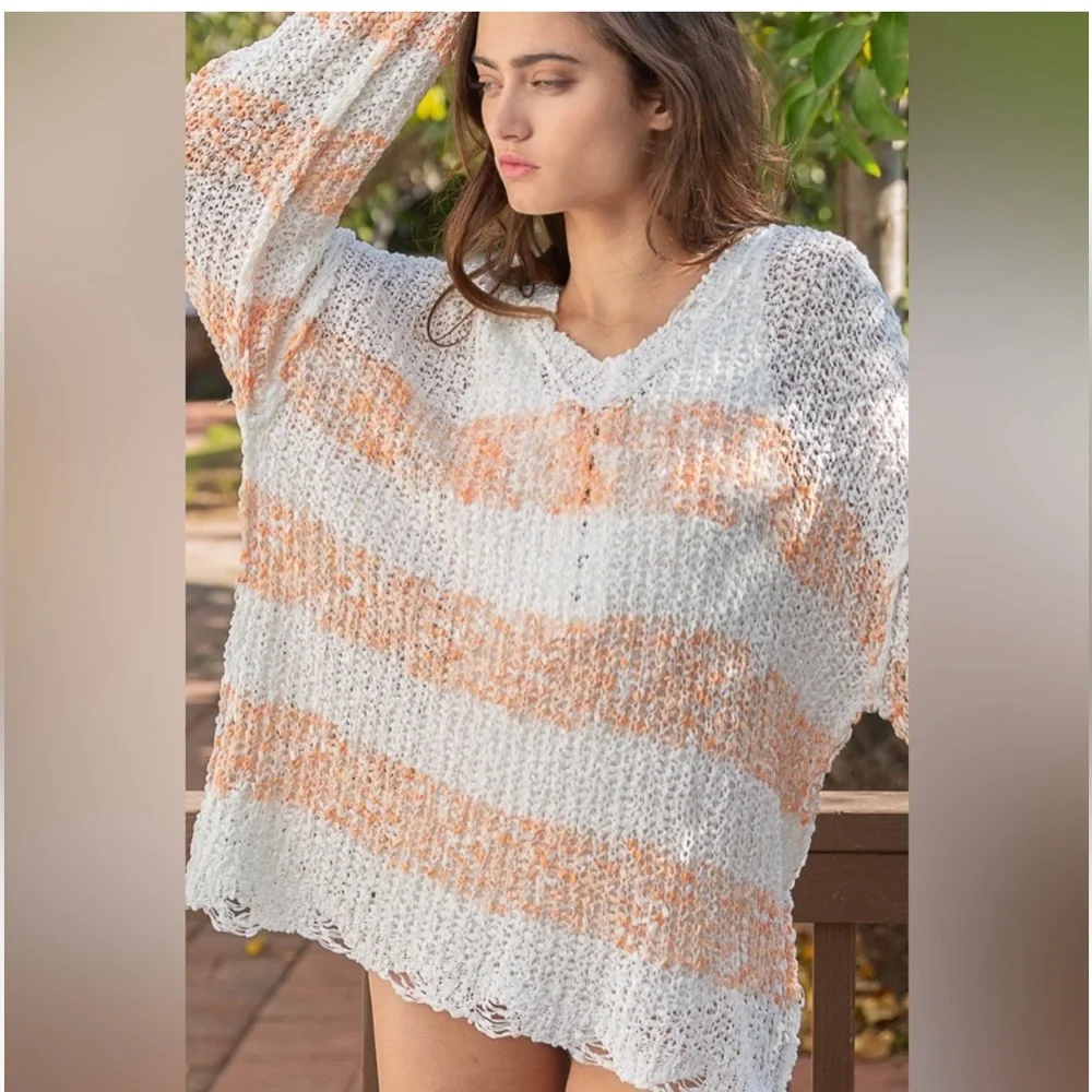 POL Crochet peach and white Oversized Comfy Sweater NWT size Medium - Picture 1 of 15